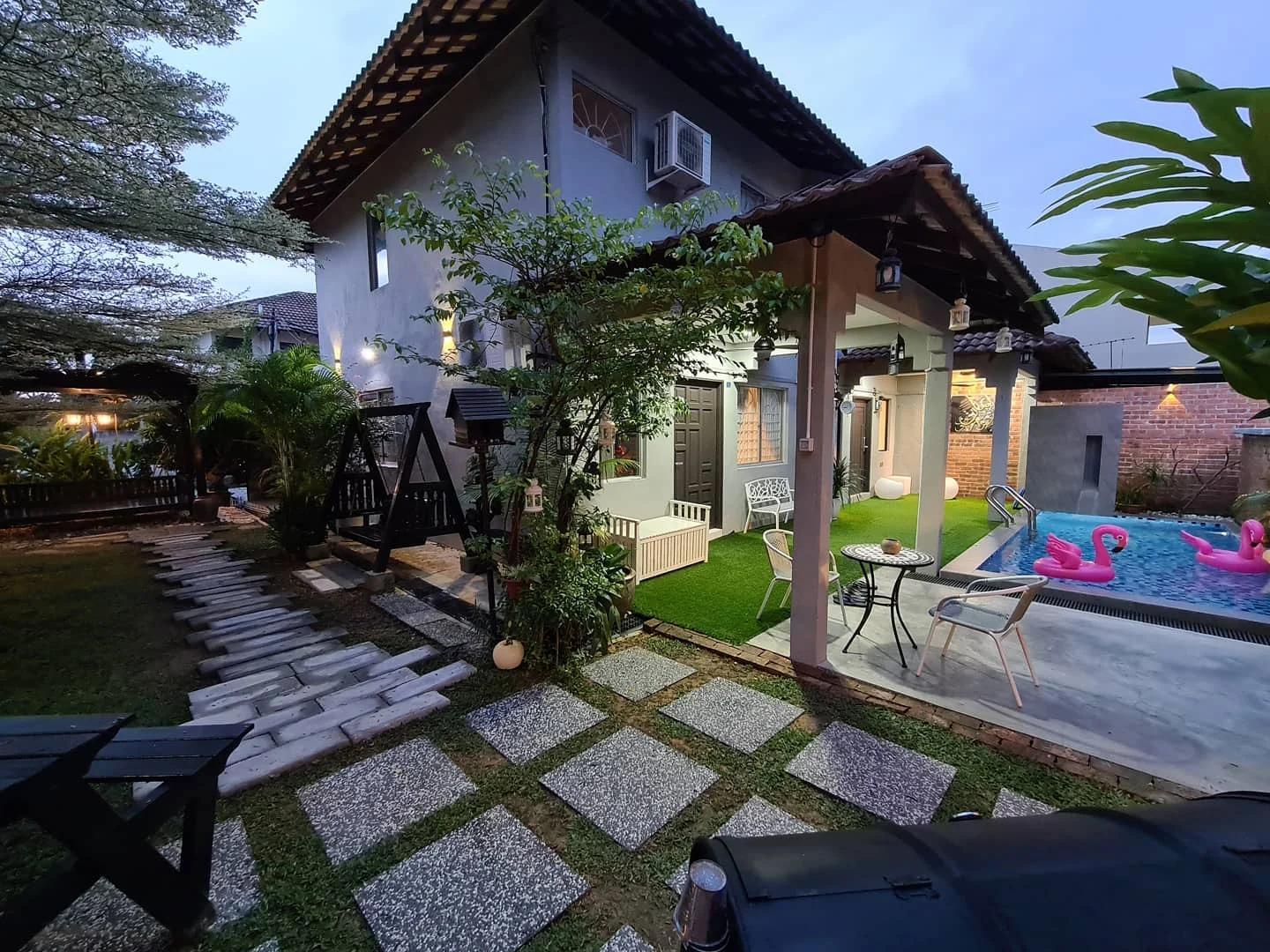 Accommodations With A Private Pool In Melaka