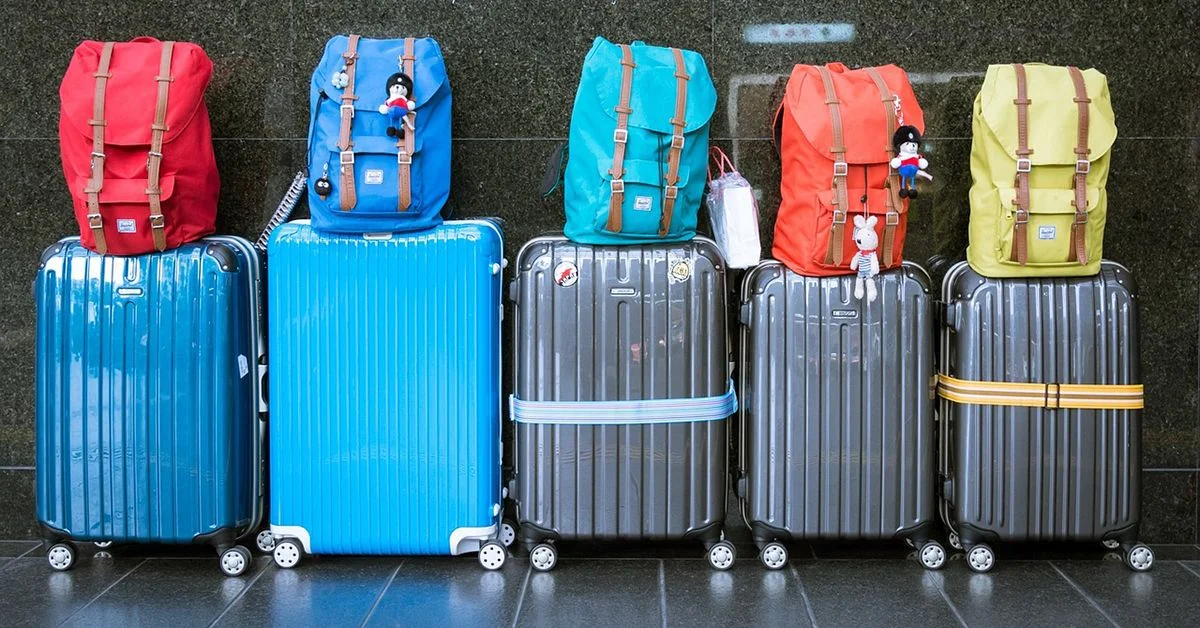 lightweight luggages
