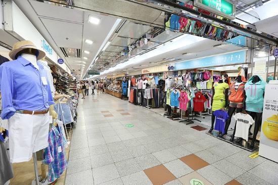 Bupyeong Underground Shopping Center South Korea Seoul HHWT Budget
