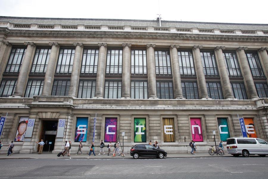 17---science-museum-front-london