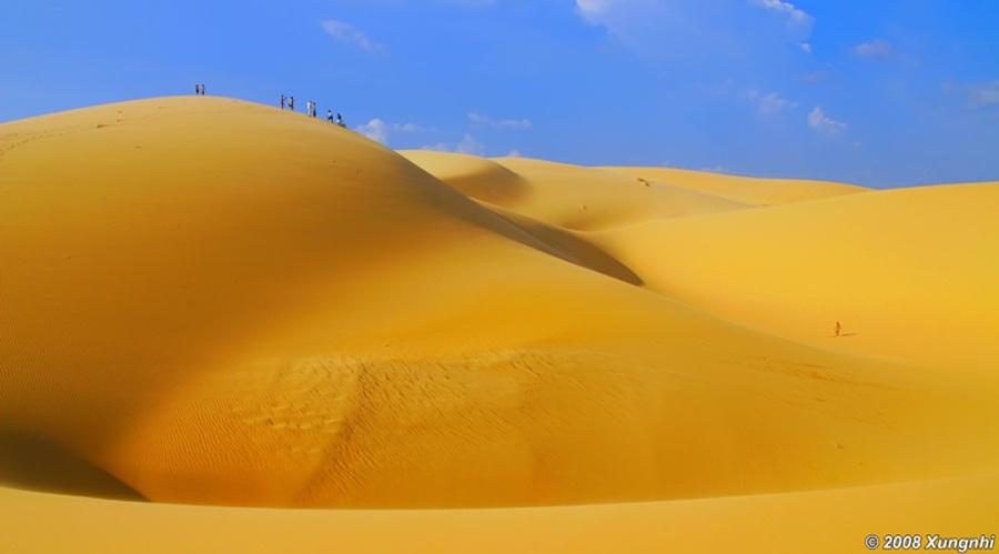 4 - Red Sand Dunes Mui Ne