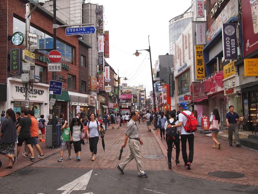hyehwa-shopping-daehangno-seoul-korea