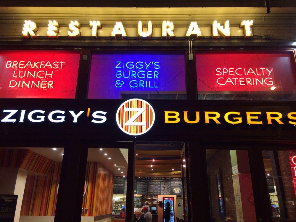 11- Ziggy's Burgers Entrance