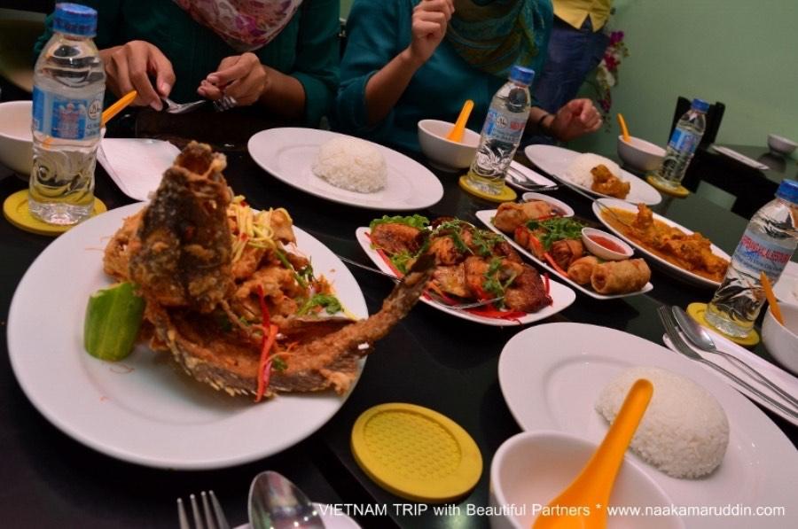 Everyday dining scene at Saigon Seri Penang