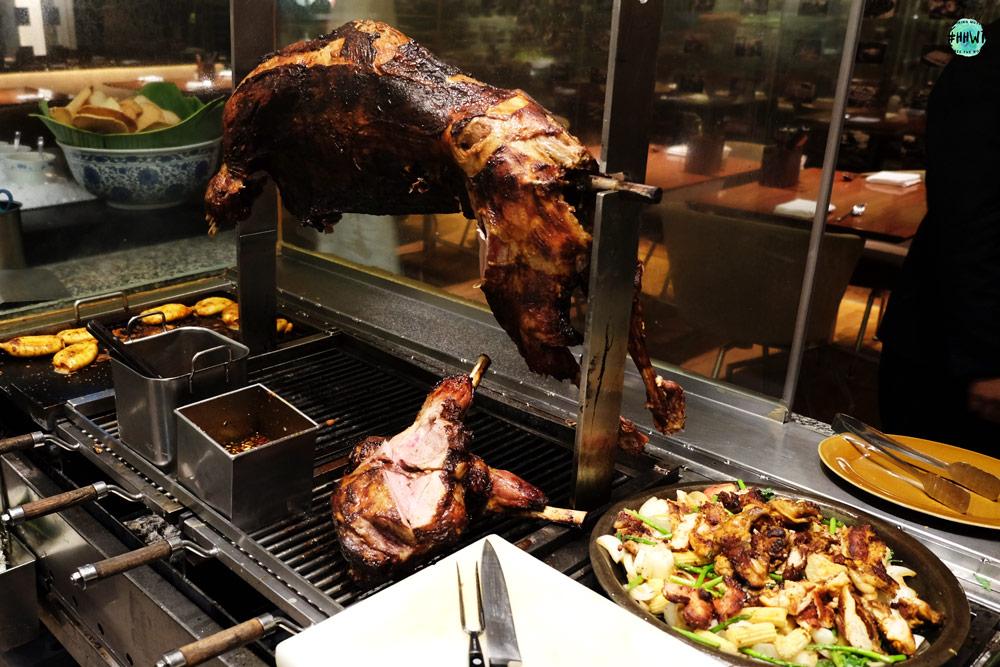 straits-kitchen-ramadan-buffet-singapore-halal-roast-lamb
