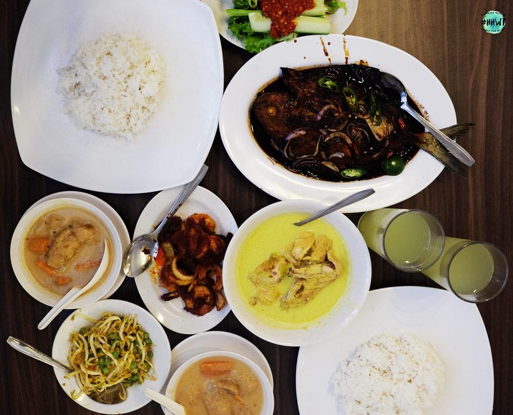 Hajah-Maimunah-Iftar-set-ramadan-halal-food-singapore-nasi-padang