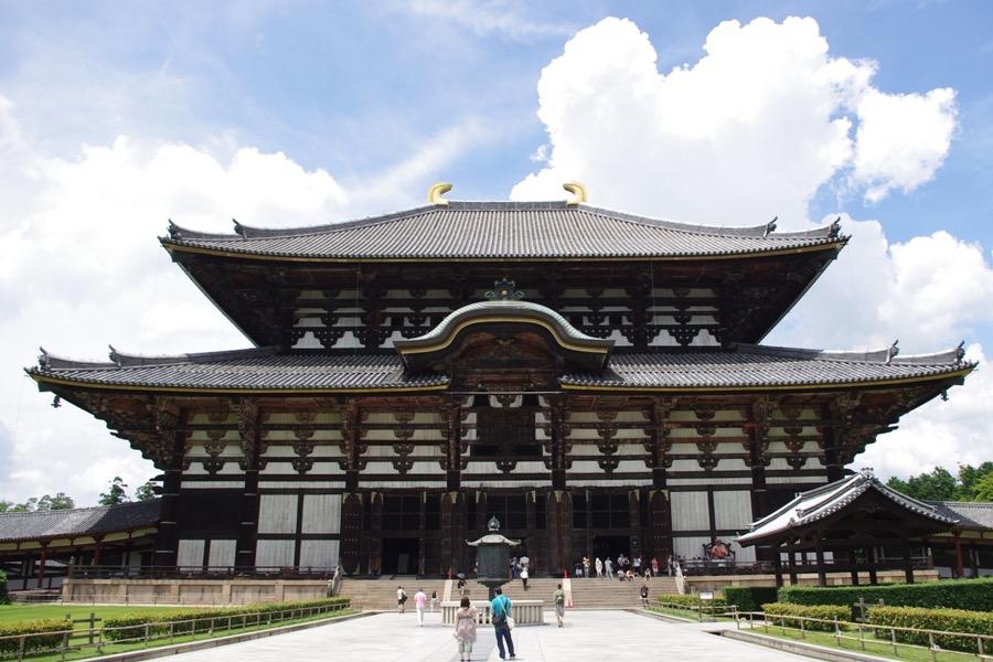 6 - A magnificent view of Todaiji Temple