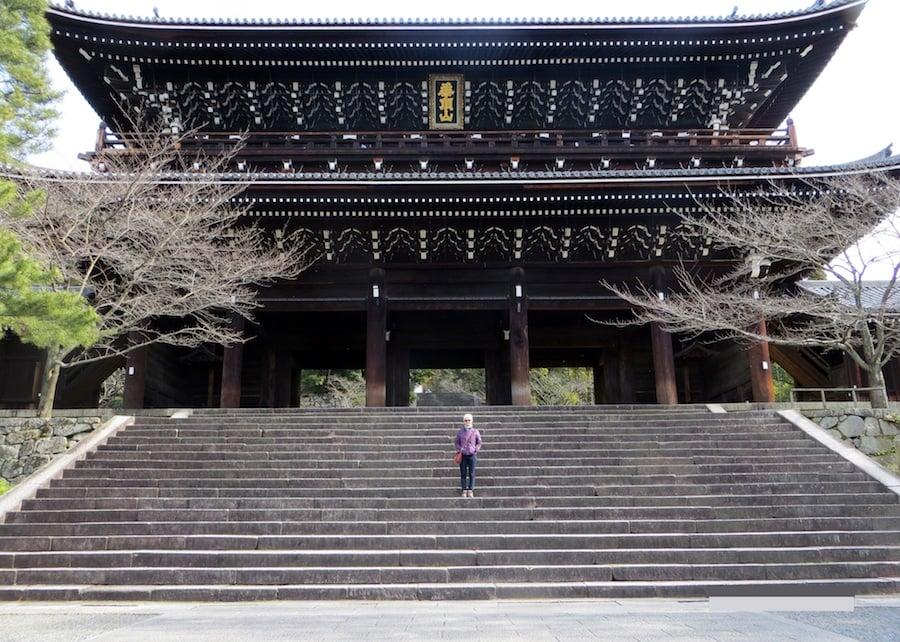 9_chion-in-temple