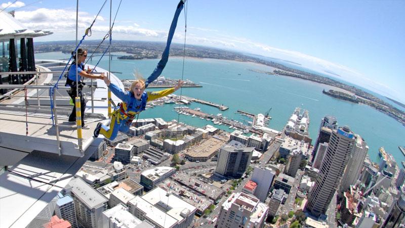 6 - Auckland SkyTower 1