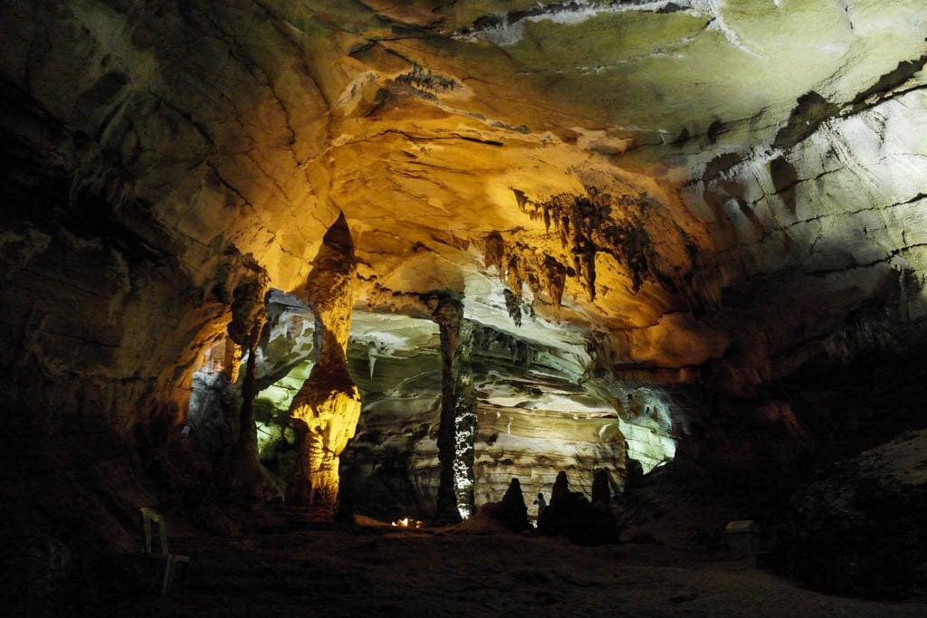 12-vietnam_phongnha-cave