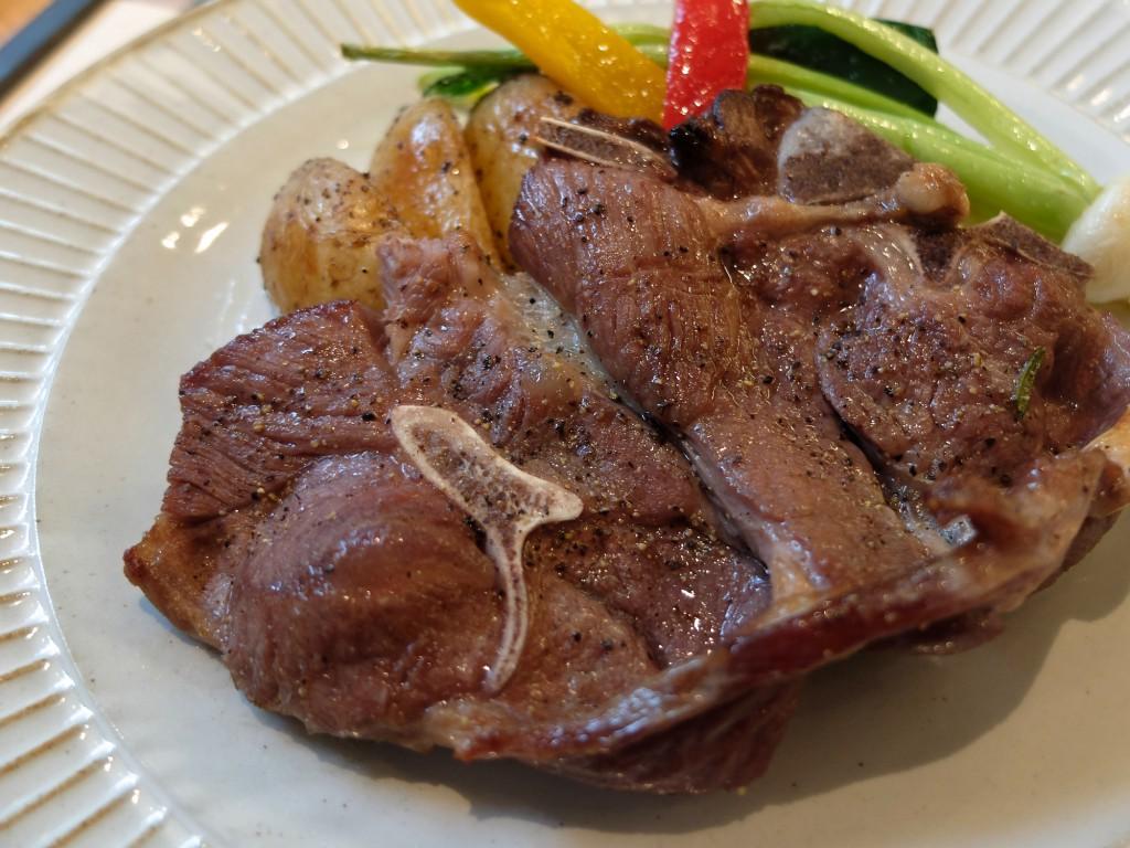 Sekai-Cafe-Lamb-Steak-halal-food-tokyo-asakusa