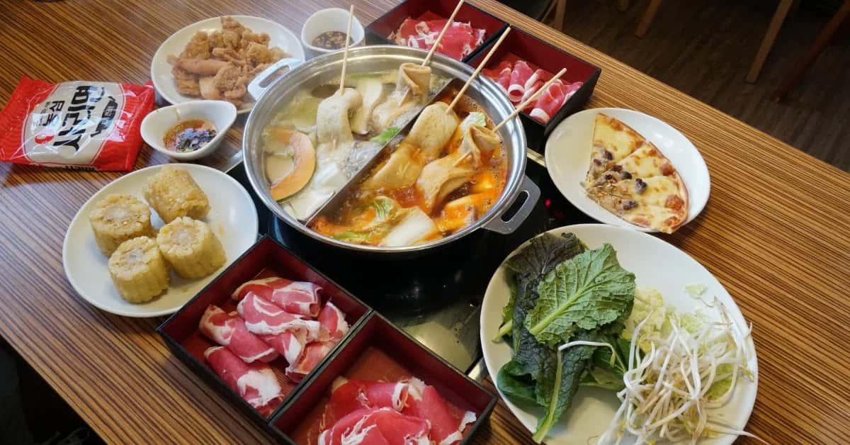Korean spread of food